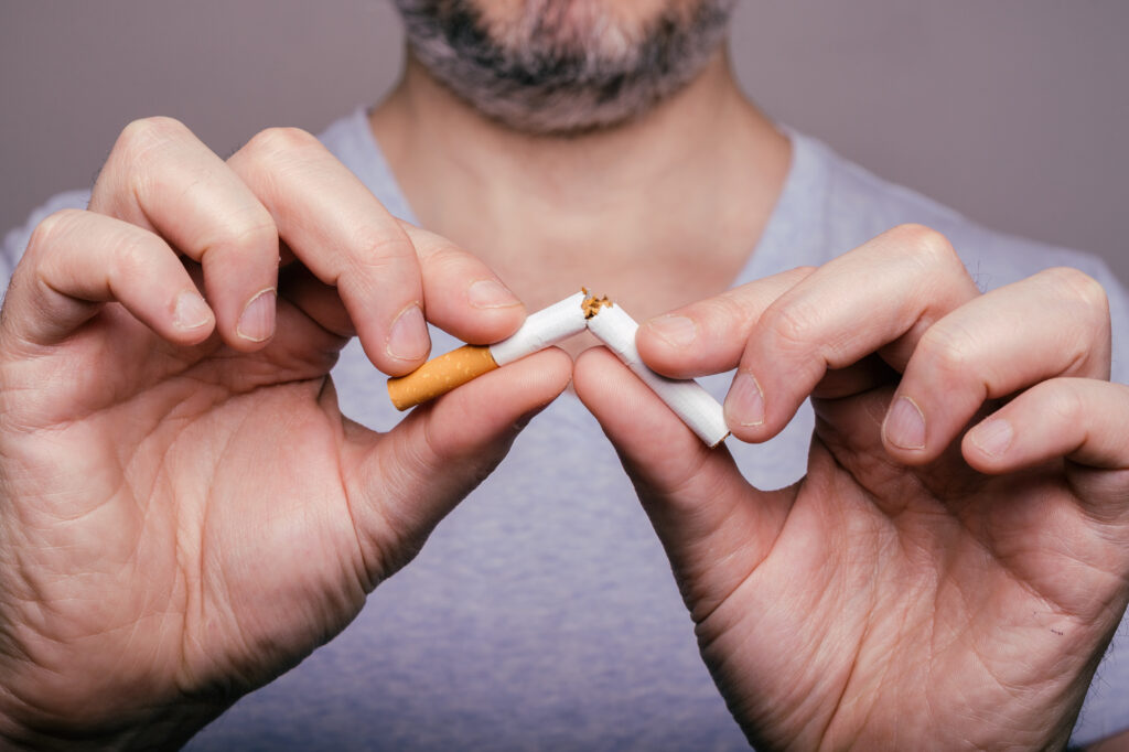 How Smoking Harms Your Veins: The Risks You Need to Know - Vantage ...